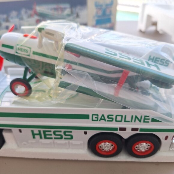 VINTAGE 2002 HESS TOY TRUCK AND AIRPLANE NIB - Picture 11 of 11